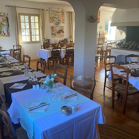 Human Hotel Restaurant Park Villecroze Eksteriør billede