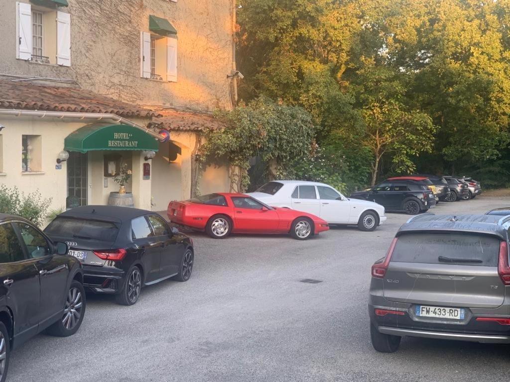 Human Hotel Restaurant Park Villecroze Eksteriør billede
