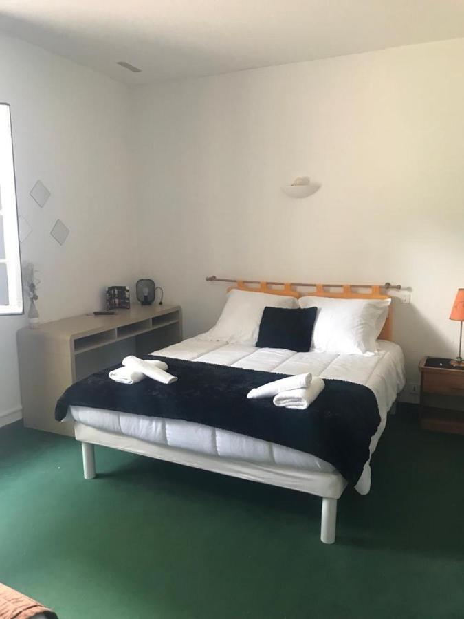 Human Hotel Restaurant Park Villecroze Eksteriør billede