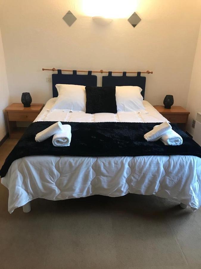 Human Hotel Restaurant Park Villecroze Eksteriør billede